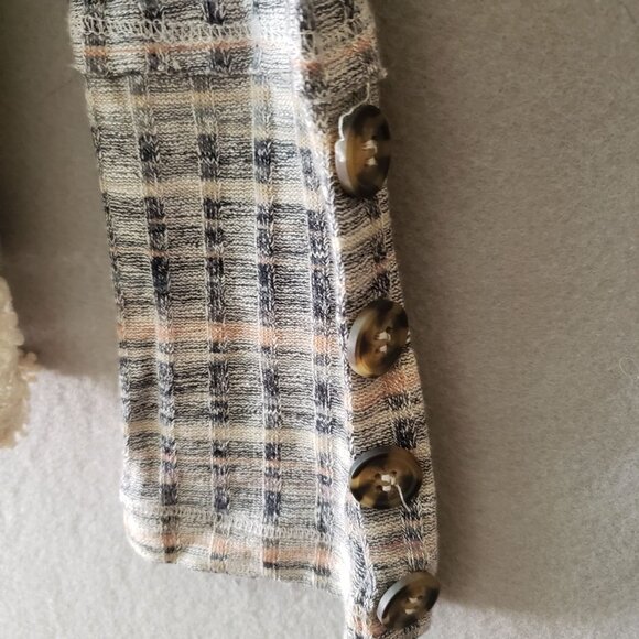 Jolt Womens Plaid Long Sleeve Top Lace Trim Button Cuff Large Poly Rayon Spandex - Picture 3 of 8